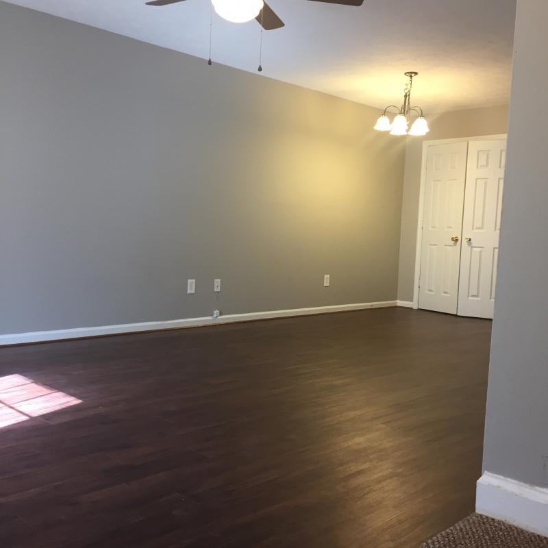 5252 Crystal Ct - Photo 6 of 11