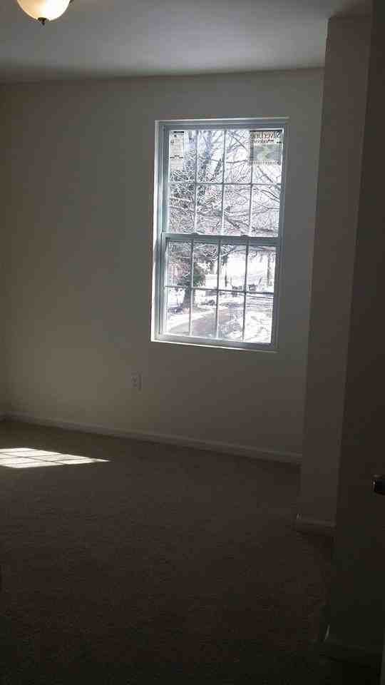 2224 N Pine St - Photo 3 of 25