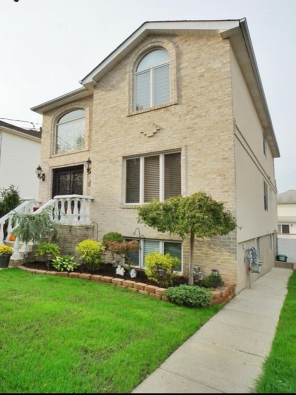 321 Mcbaine Ave - Photo 2 of 12