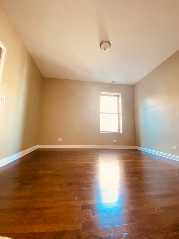 4147 South Prairie Avenue #3N - Photo 6 of 8