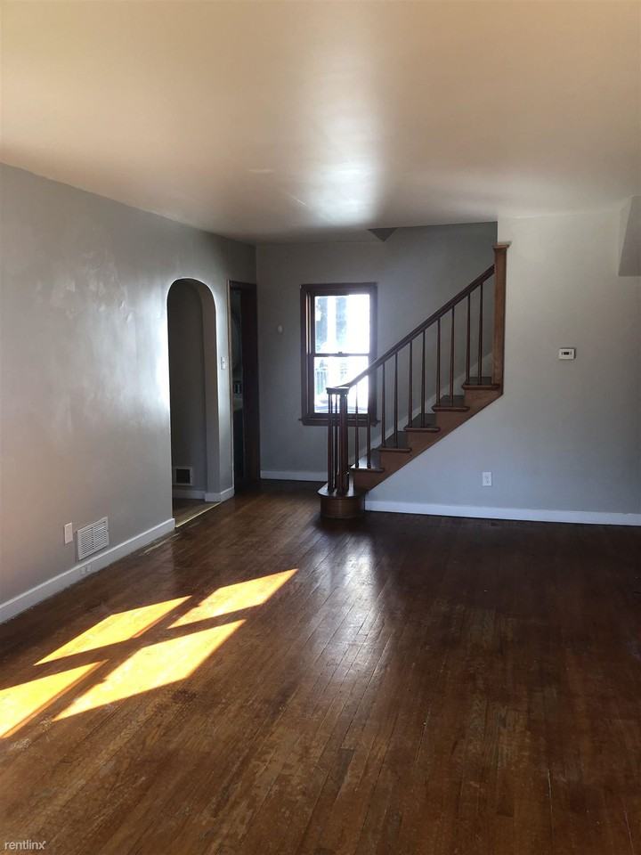 500 Brookline Dr - Photo 3 of 12