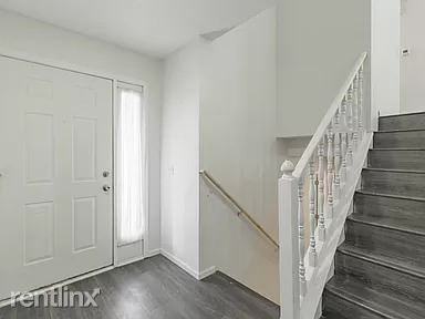 15185 Deercreek Rd - Photo 2 of 6