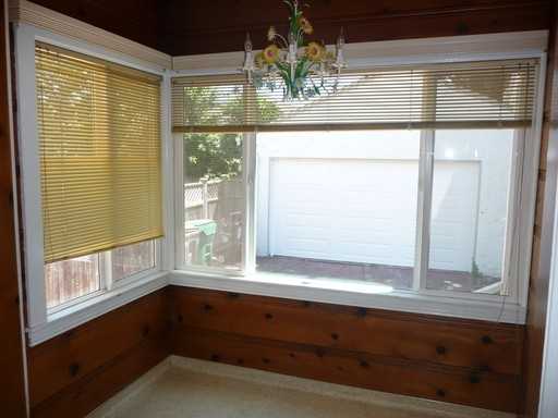 1820 109th Ave - Photo 3 of 8