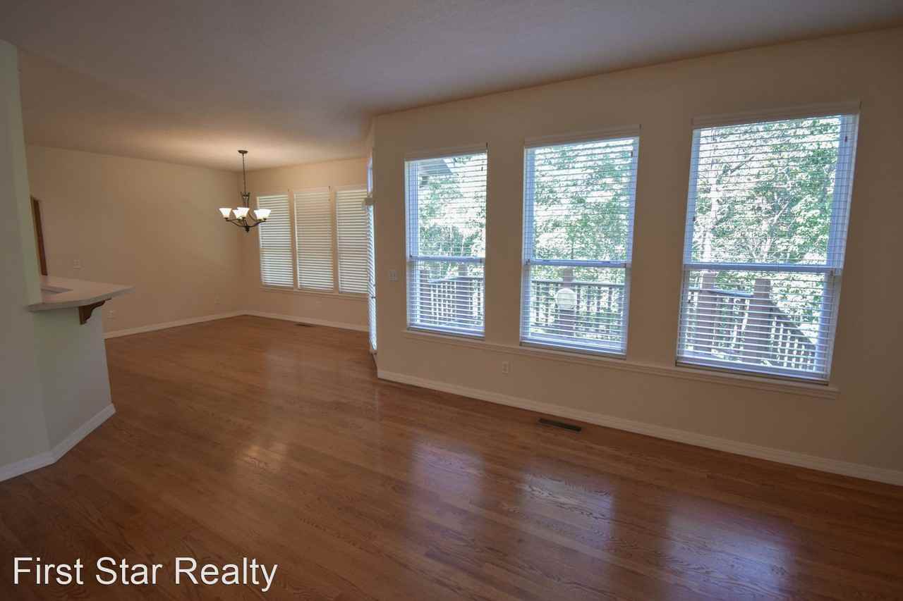 3 Aylesford Ln - Photo 3 of 24