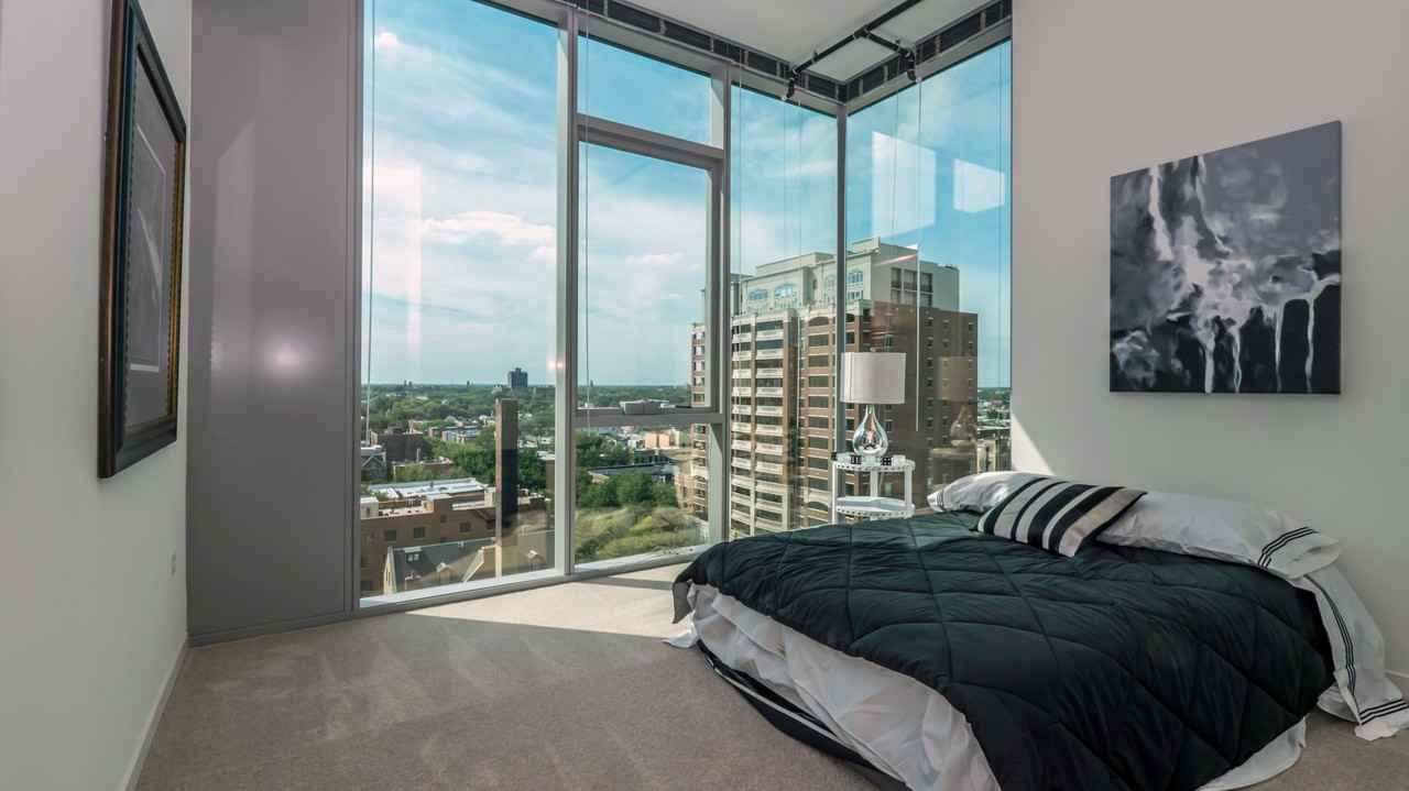 3410 N Lake Shore Dr #2311