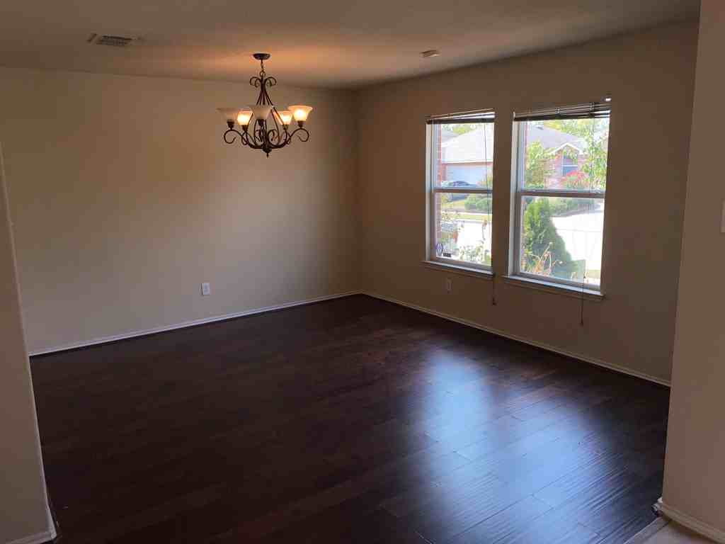 7520 Almondale Dr - Photo 3 of 36