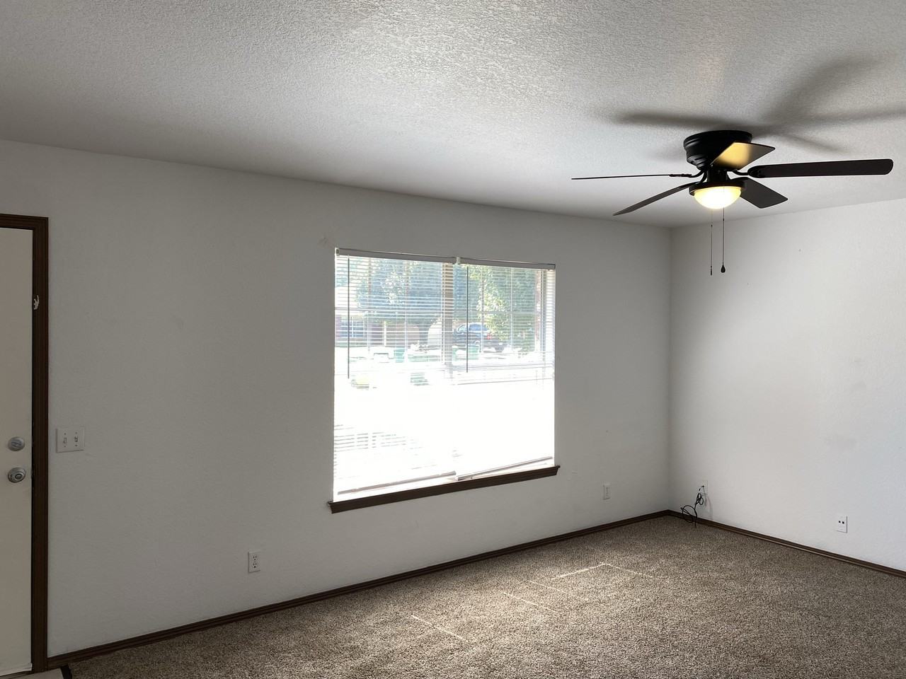 3128 Jerri Ln - Photo 3 of 20