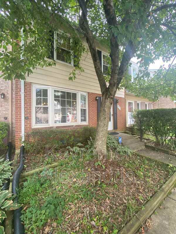 5923 Kara Pl - Photo 4 of 27