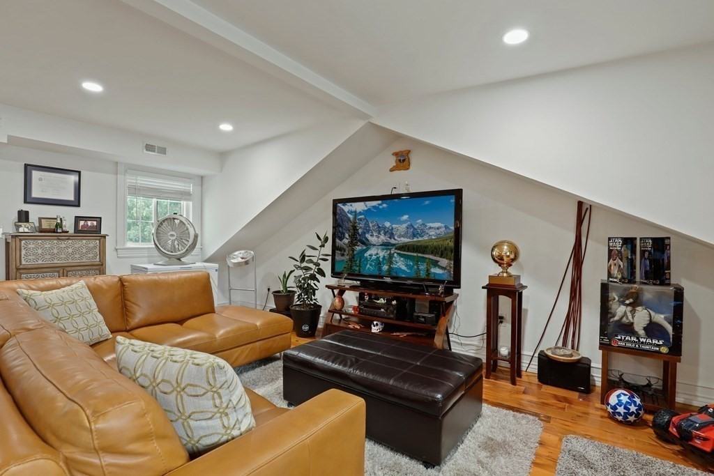 47 Julian Street #3 - Photo 3 of 17