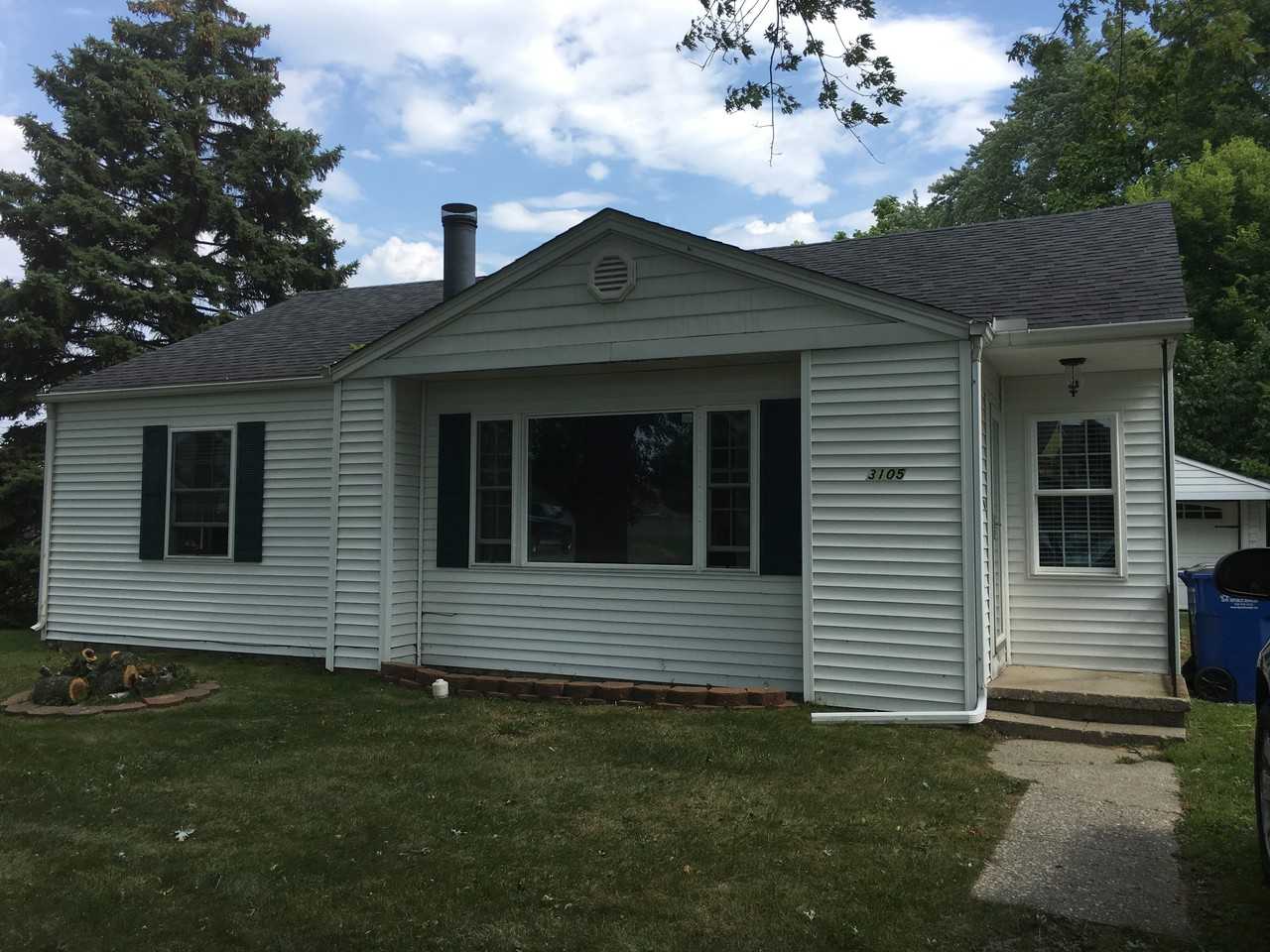 3105 S Grove Dr - Photo 2 of 15