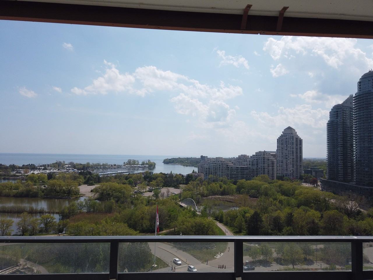 20 Shore Breeze Drive #1211