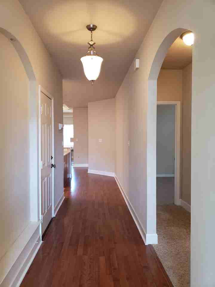 5521 Hampton Woods Way - Photo 3 of 22