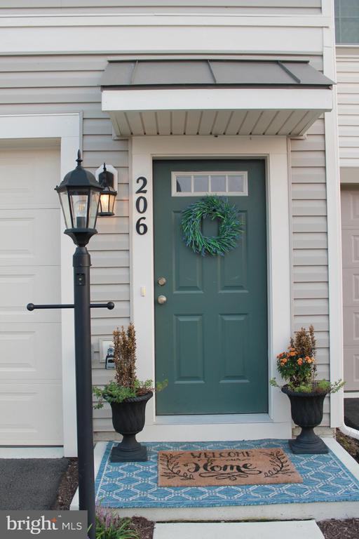 206 Parkland Dr - Photo 3 of 20