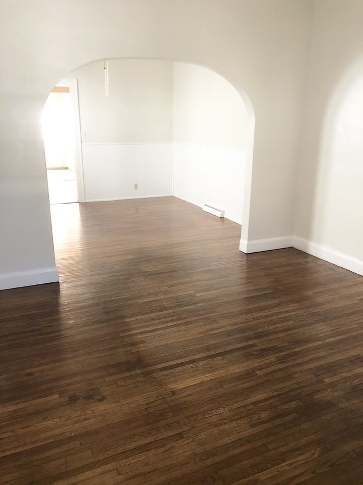 1023 National Avenue - Photo 3 of 11