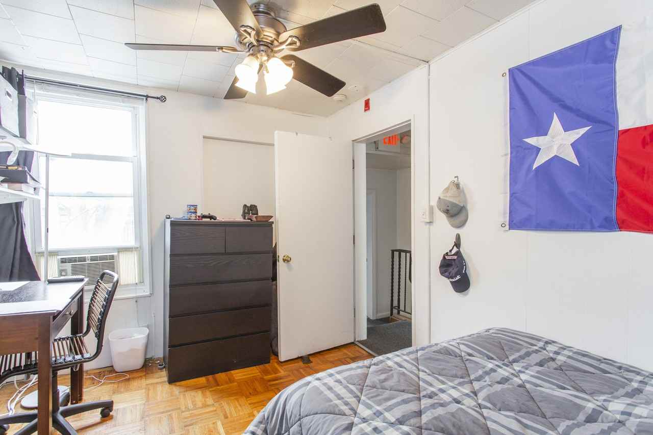 3934 Delancey St #1 - Photo 2 of 11