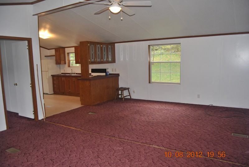 6 Dona Dr #1 - Photo 3 of 7