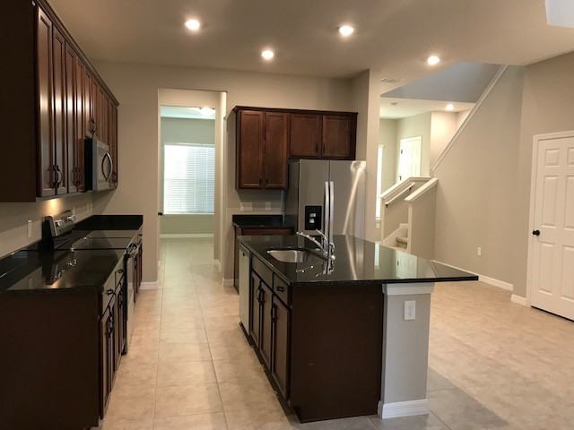 12635 Salomon Cove Drive - main #1 - Photo 6 of 14