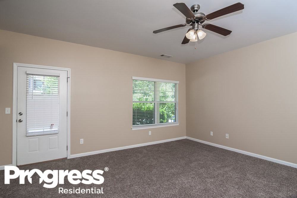 187 Southwind Ln - Photo 3 of 22