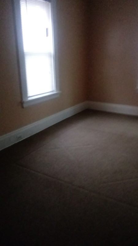 1013 Nathaniel Spacious Rooms - Photo 7 of 11