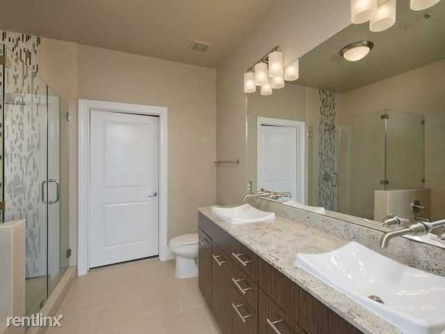 6019 Almeda Rd - Photo 3 of 5