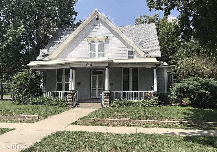 518 Nw 2nd St - Photo 2 of 11