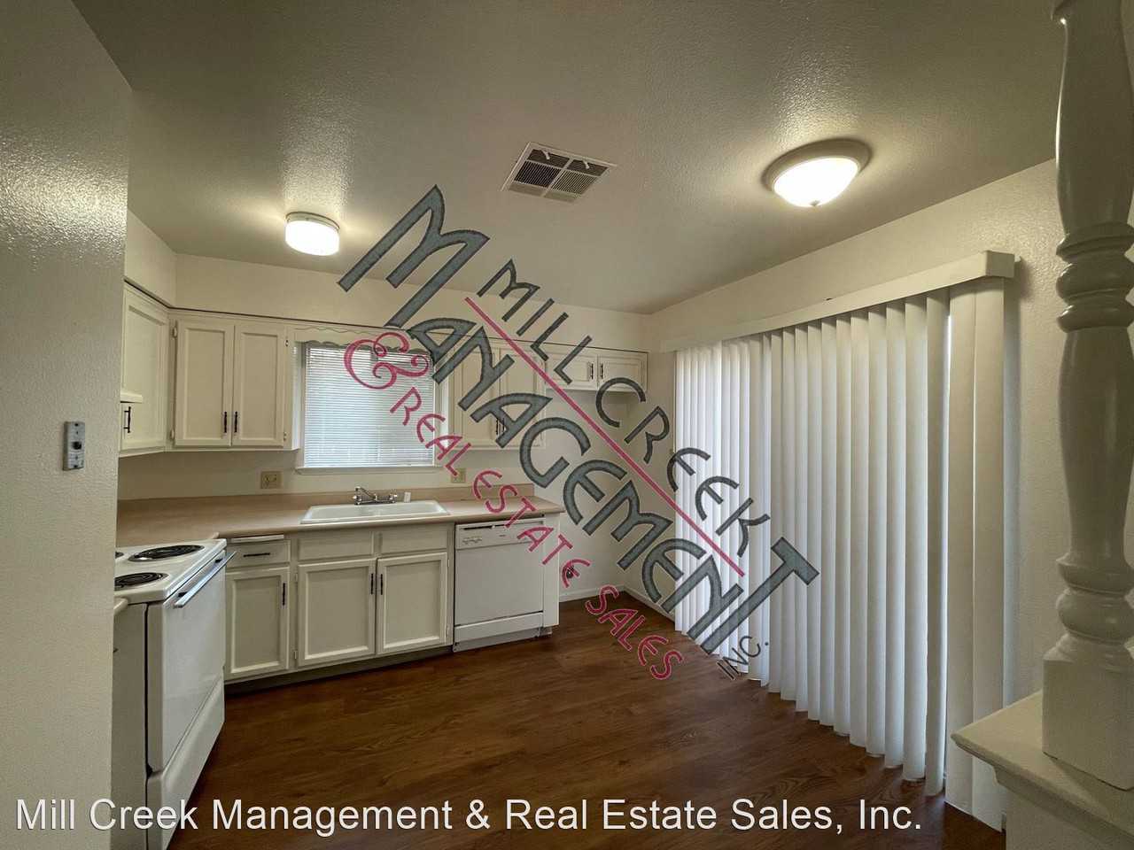 2033,37 S. Tracy - Photo 3 of 6