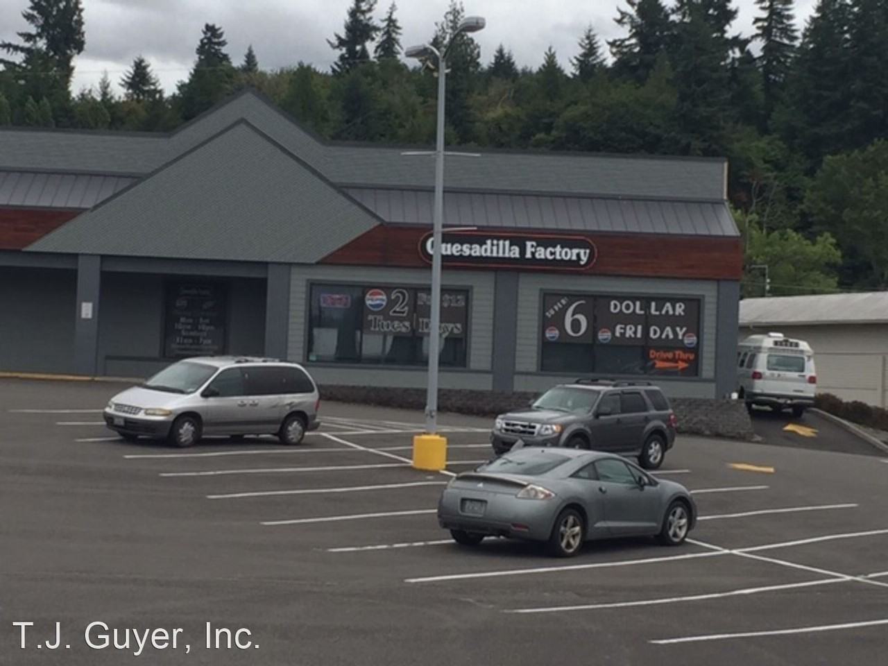 1616 S Gold  St - Photo 2 of 8