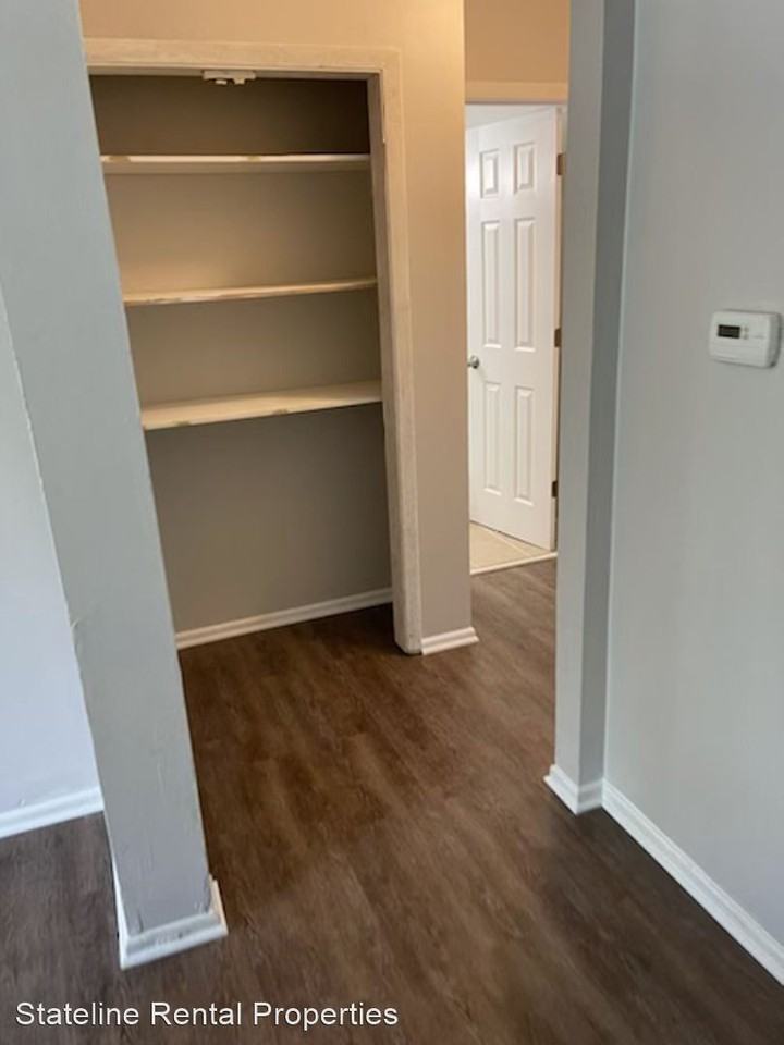 7902 Venus St - Photo 2 of 6