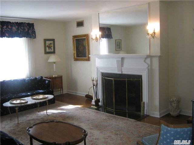 15 Flower Ln - Photo 2 of 6