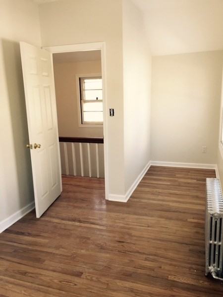 812 Cedar St - Photo 3 of 7