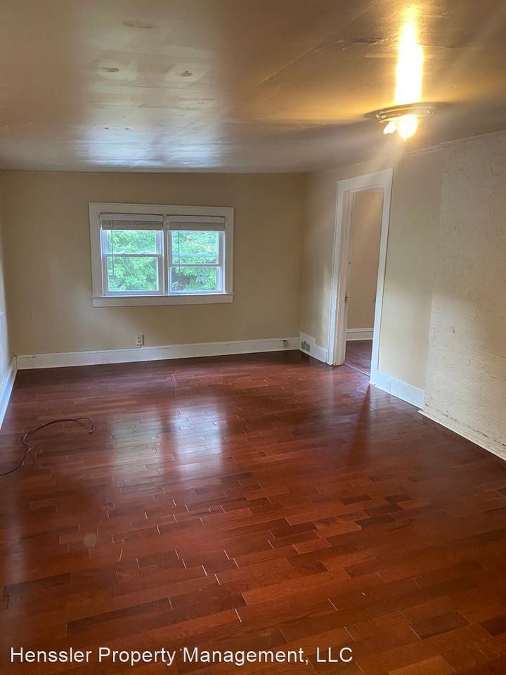 2093 Craig Street - Photo 2 of 12