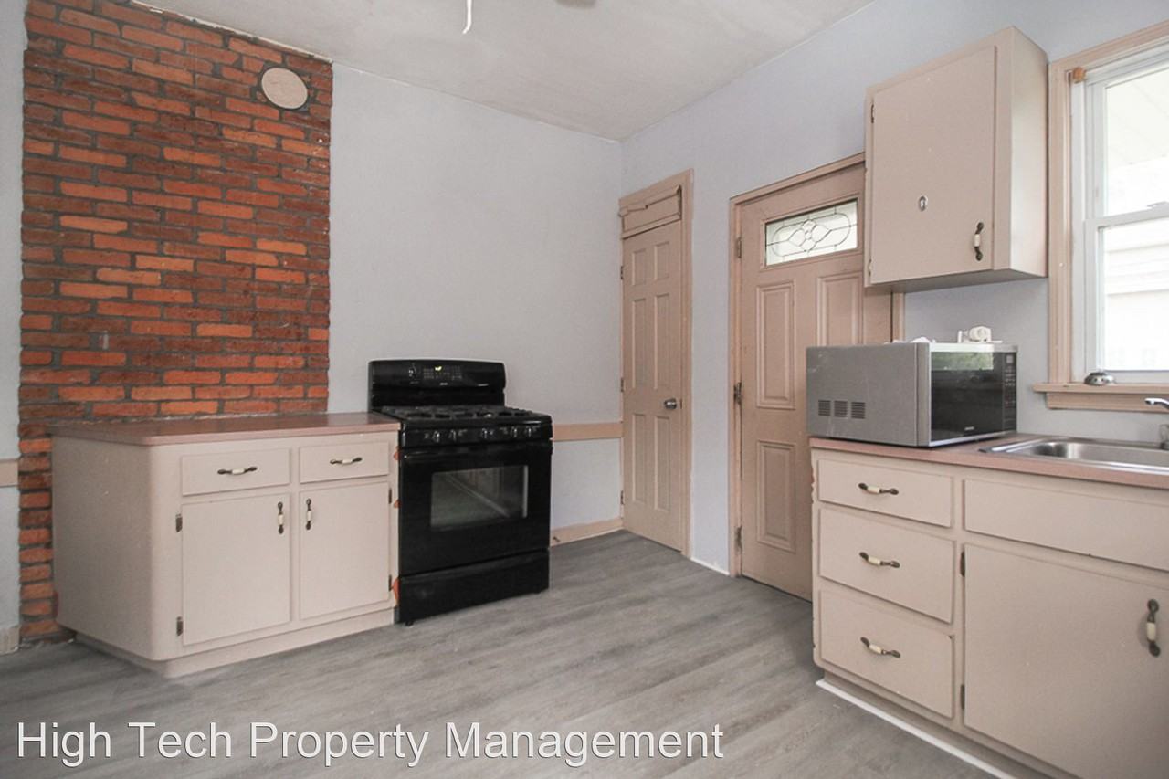 3502-3504 POE ave - Photo 2 of 28