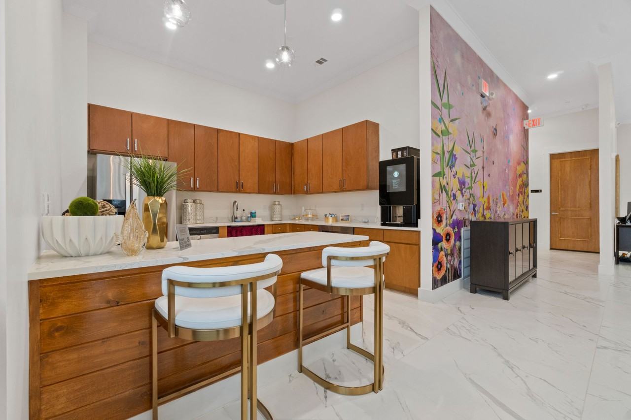 Reveal Lake Ridge - Photo 7 of 40