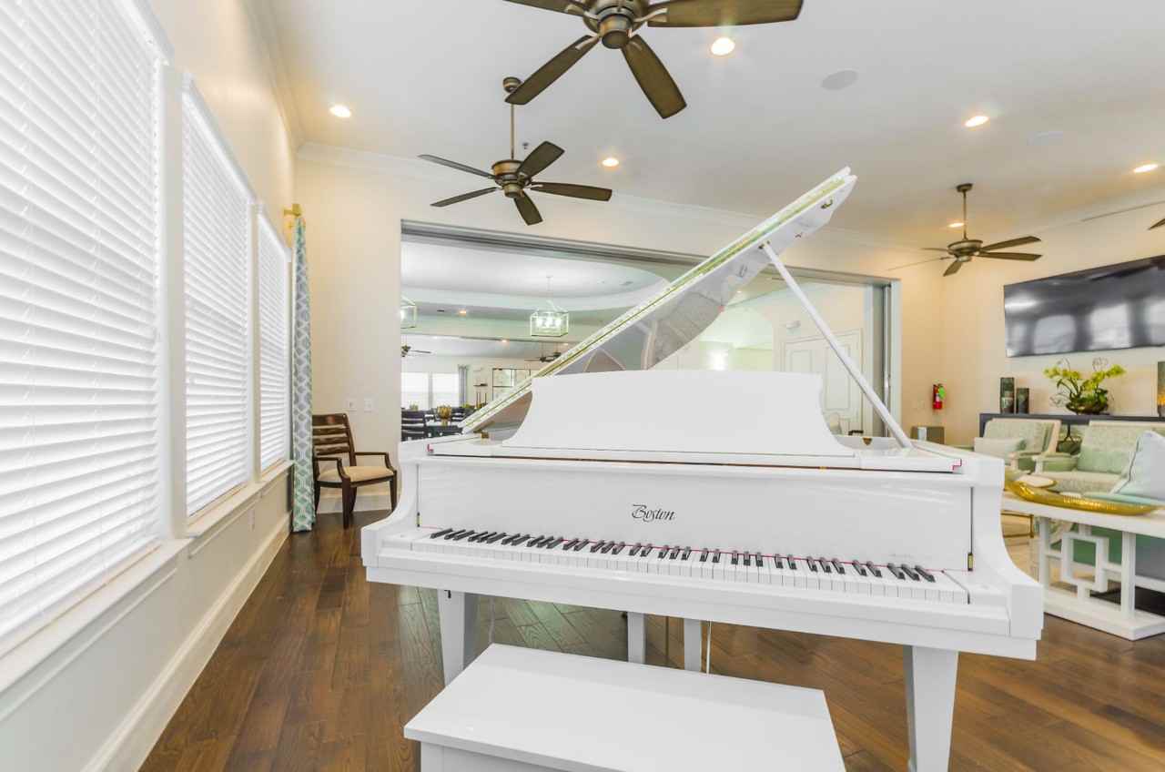 Retreat at Wylie 55+ Active Adult Apartment Homes - Photo 6 of 38