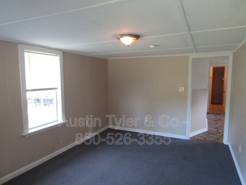 4001 Lafayette St - Photo 2 of 9