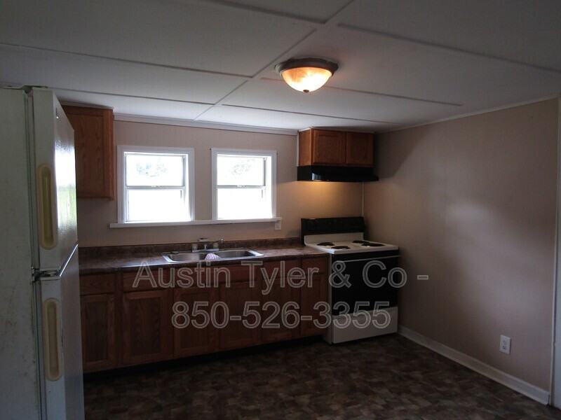 4001 Lafayette St - Photo 3 of 9