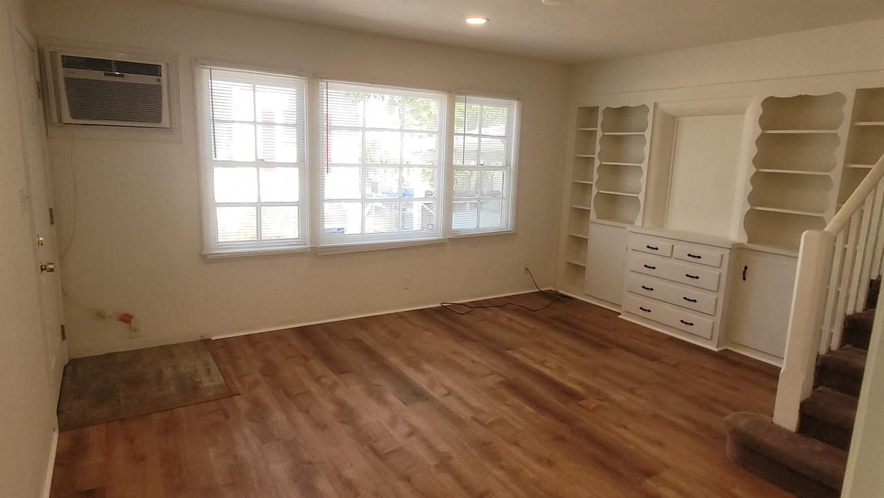 4105 22nd St #1 - Photo 2 of 14