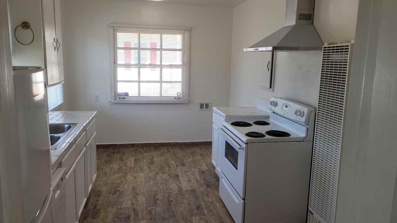 4105 22nd St #1 - Photo 4 of 14
