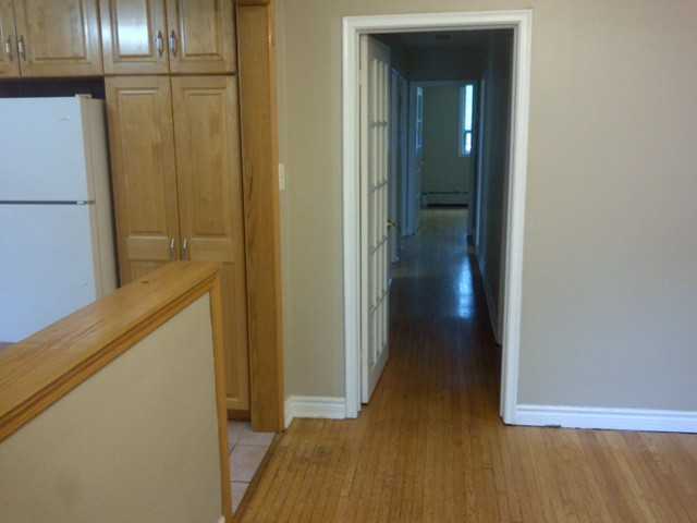 229 Wychwood Avenue #3 - Photo 2 of 4