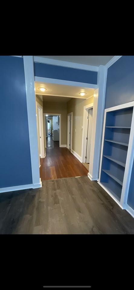 610 NW Grant St - Photo 4 of 8
