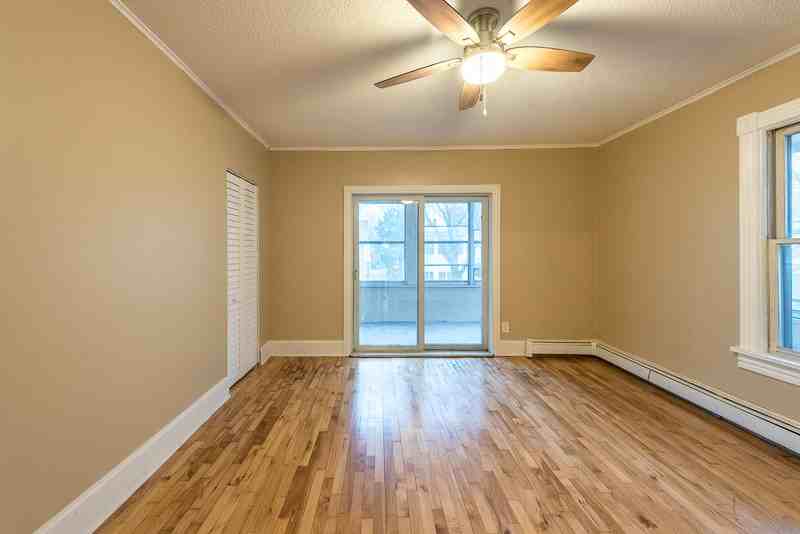 1328 Jefferson St Ne - Photo 3 of 11