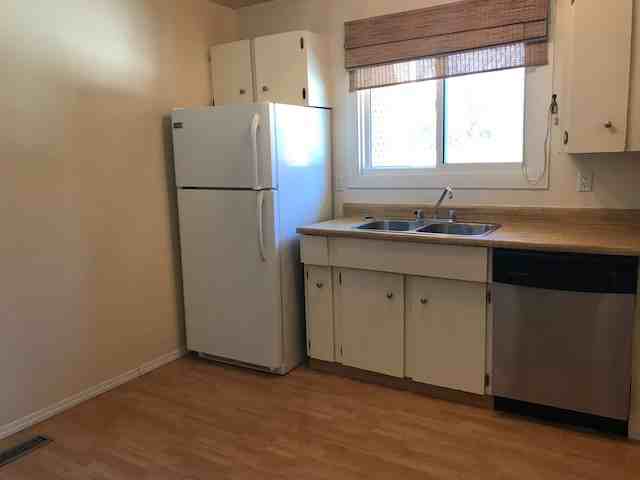 116 Kaskitayo Court Apartments 116 Kaskitayo Crt Nw, Edmonton, AB T6J