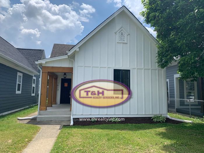1413 Terrace Ave - Photo 2 of 22