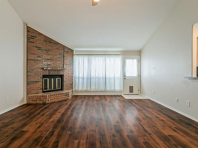 825 Shannon Dr - Photo 5 of 21