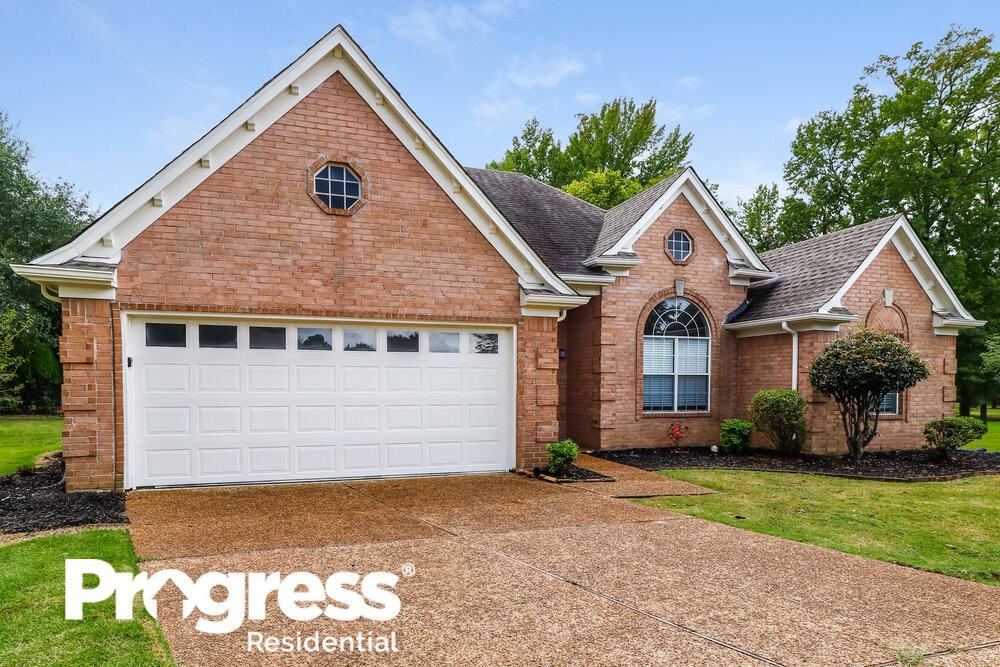 6273 Lake View Cv - Photo 3 of 16