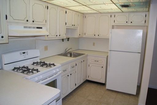 5530 80th St N - Photo 2 of 13