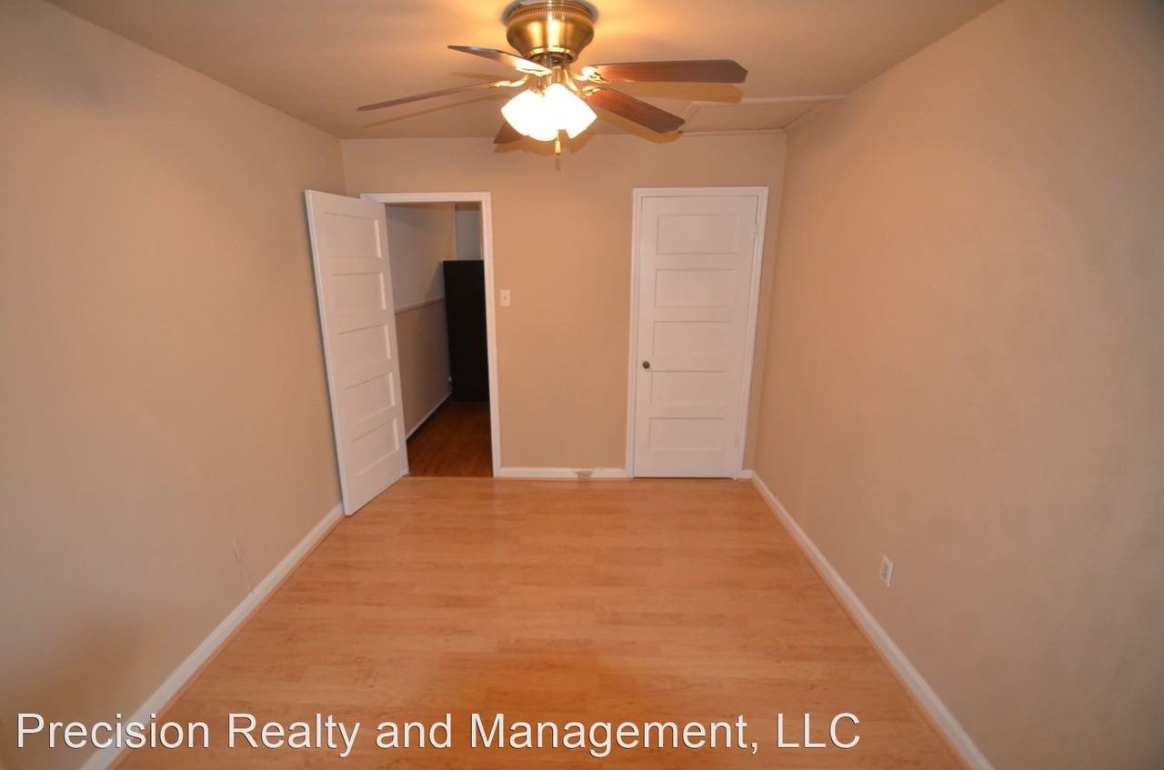 2431 Shakespeare Street - Photo 3 of 9