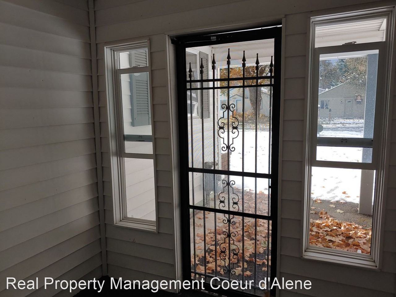 1304 N 13th St - Photo 3 of 27