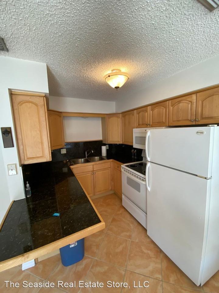 929 Gulf Blvd #55 - Photo 3 of 10