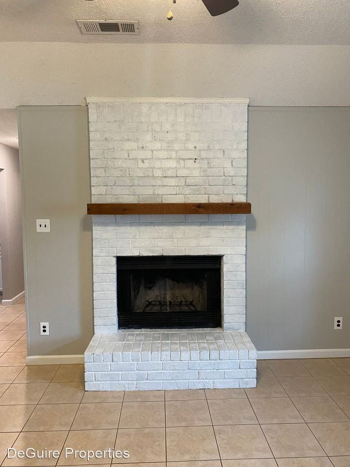7731 Brandi Pl - Photo 3 of 22